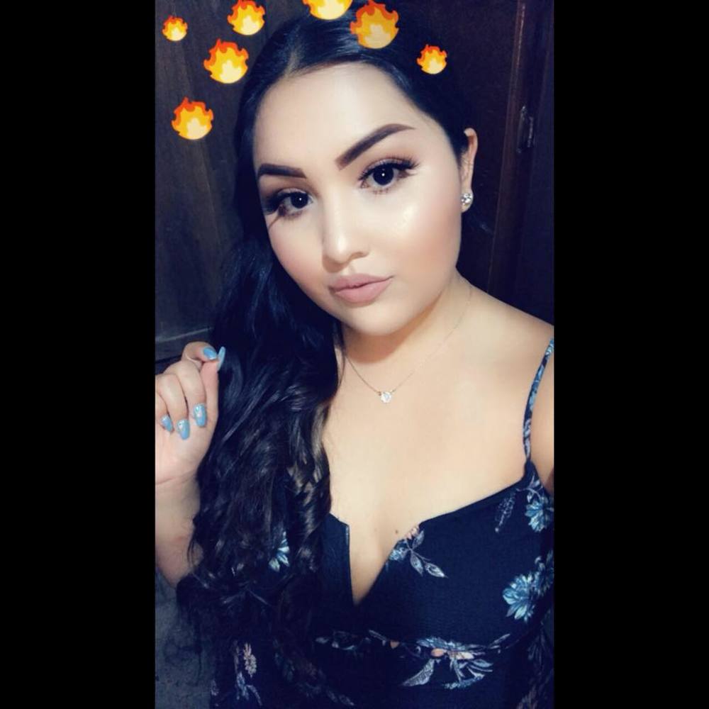 Meet your Posher, Vanessa